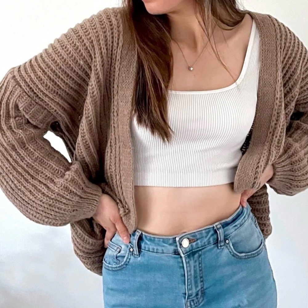 Womens Long Sleeve Cable Knit Cardigan Sweater size S Small Brown Short Chunky